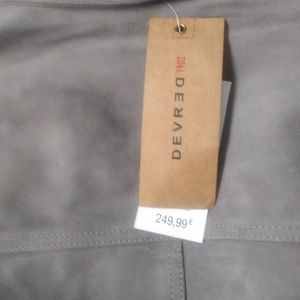 Devred - cuir/leather jacket-NWT!
